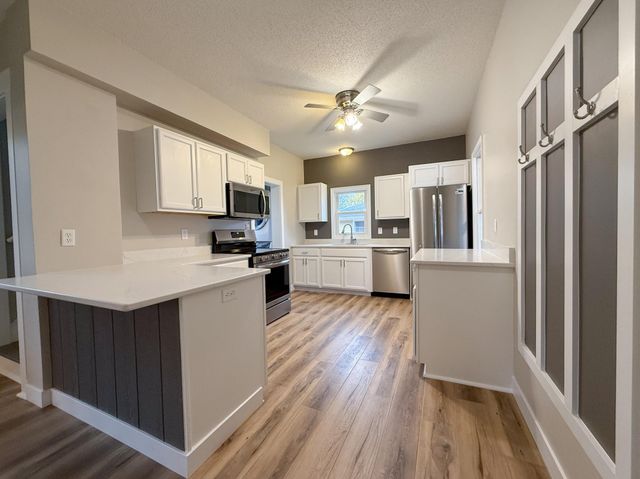 315 3rd Street SW, Stewartville, MN 55976