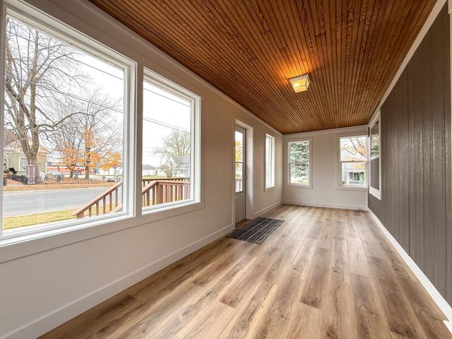 315 3rd Street SW, Stewartville, MN 55976