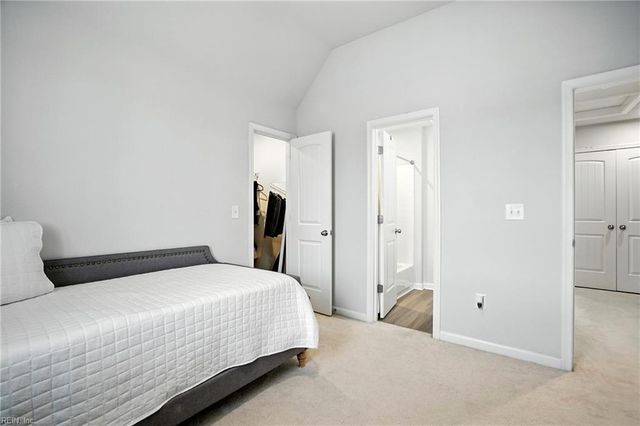 1808 Moravian WALK, Chesapeake, VA 23323