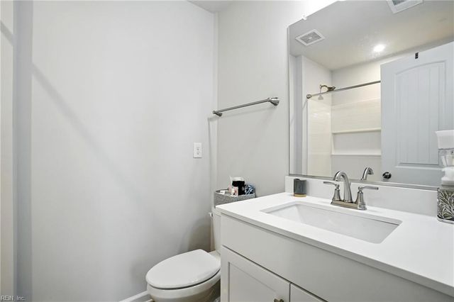 1808 Moravian WALK, Chesapeake, VA 23323