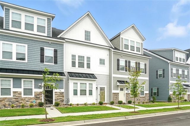 1808 Moravian WALK, Chesapeake, VA 23323