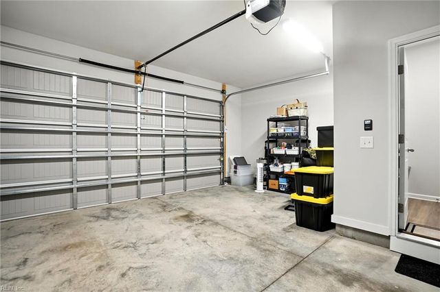 1808 Moravian WALK, Chesapeake, VA 23323