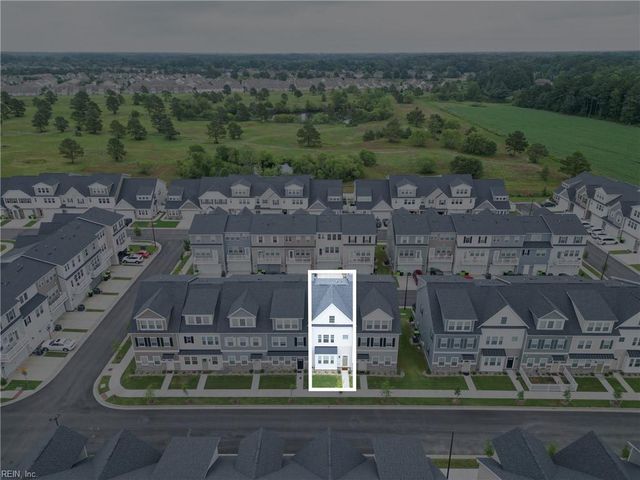 1808 Moravian WALK, Chesapeake, VA 23323