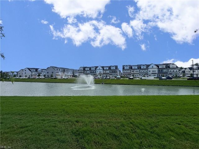 1808 Moravian WALK, Chesapeake, VA 23323