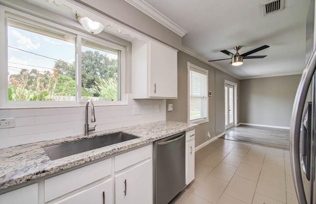 9410 Highmeadow Drive, Houston, TX 77063