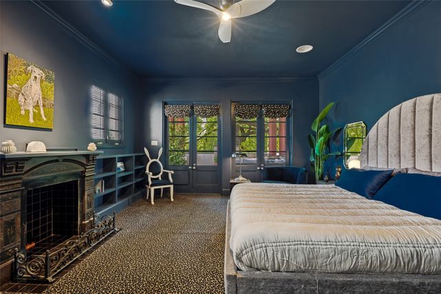 2203 Allen Street, Dallas, TX 75204