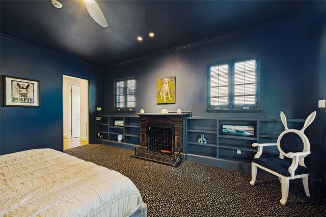 2203 Allen Street, Dallas, TX 75204