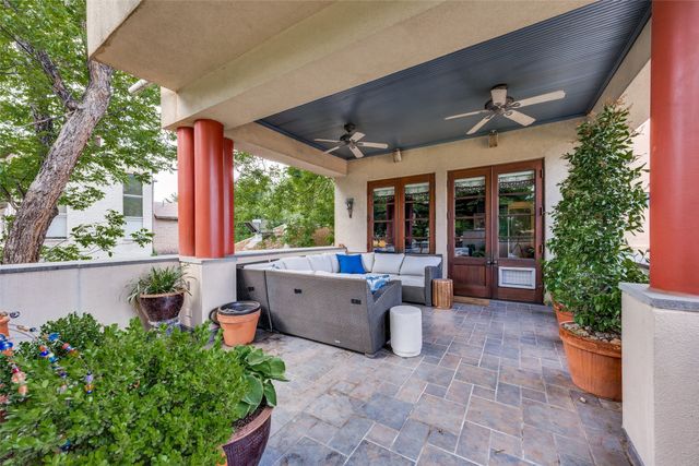 2203 Allen Street, Dallas, TX 75204