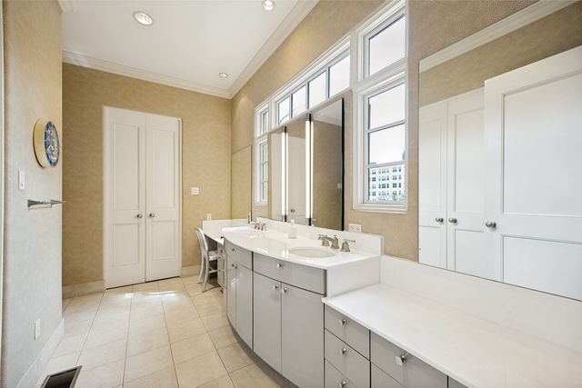2203 Allen Street, Dallas, TX 75204