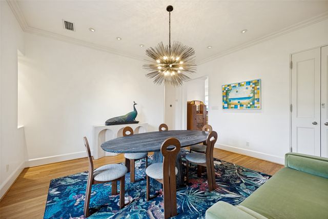 2203 Allen Street, Dallas, TX 75204
