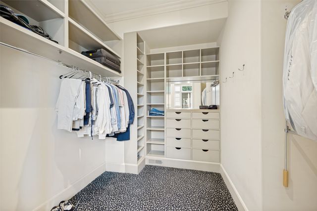 2203 Allen Street, Dallas, TX 75204