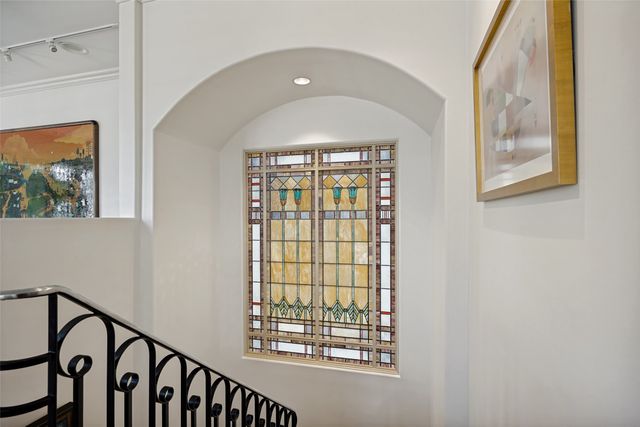 2203 Allen Street, Dallas, TX 75204