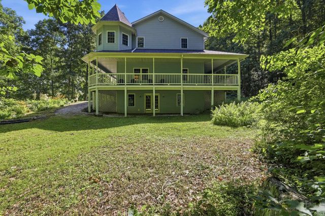 10804 E State Road 58, Bloomfield, IN 47424