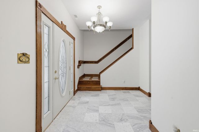 10804 E State Road 58, Bloomfield, IN 47424