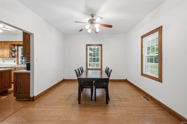10804 E State Road 58, Bloomfield, IN 47424