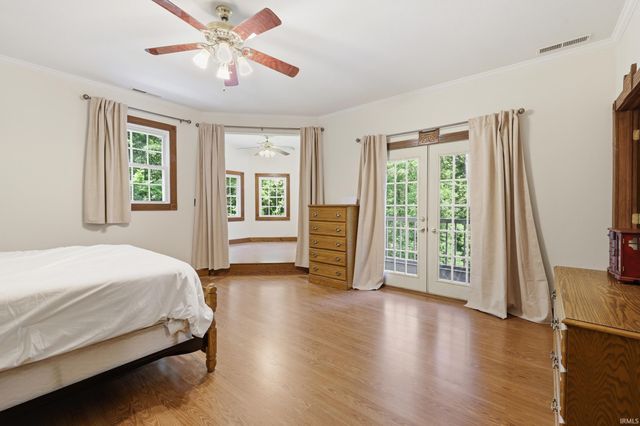10804 E State Road 58, Bloomfield, IN 47424
