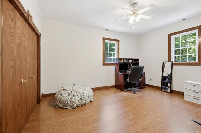 10804 E State Road 58, Bloomfield, IN 47424