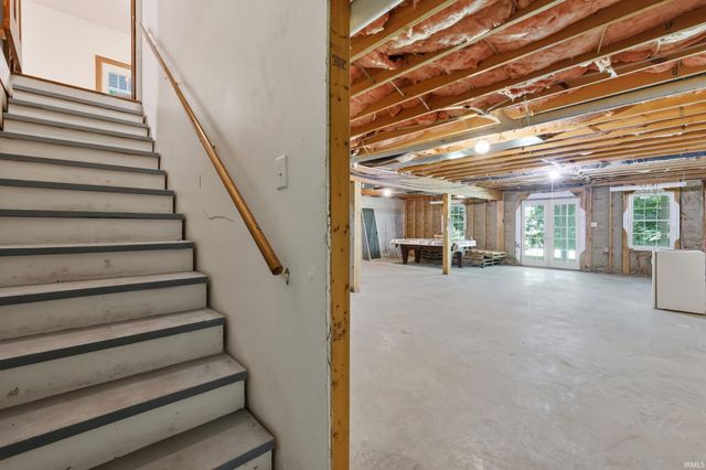 10804 E State Road 58, Bloomfield, IN 47424