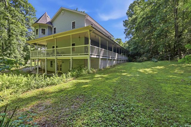 10804 E State Road 58, Bloomfield, IN 47424