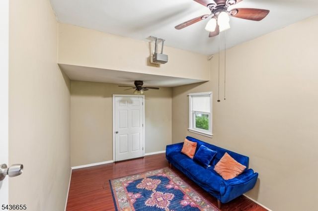 60 Summit Rd, Elizabeth City, NJ 07208