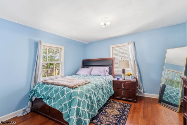 60 Summit Rd, Elizabeth City, NJ 07208