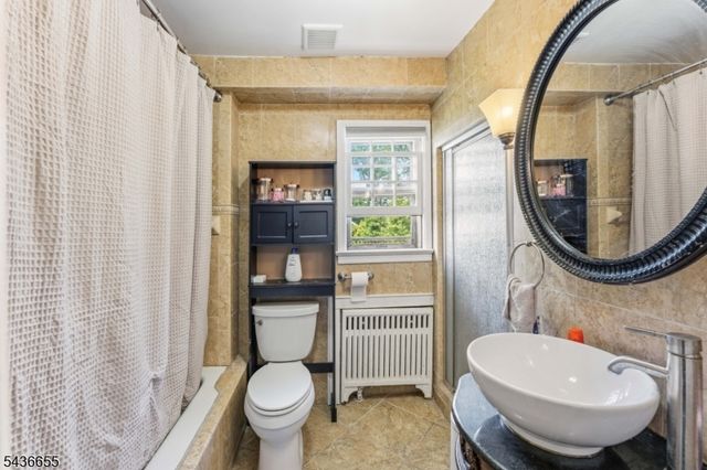 60 Summit Rd, Elizabeth City, NJ 07208