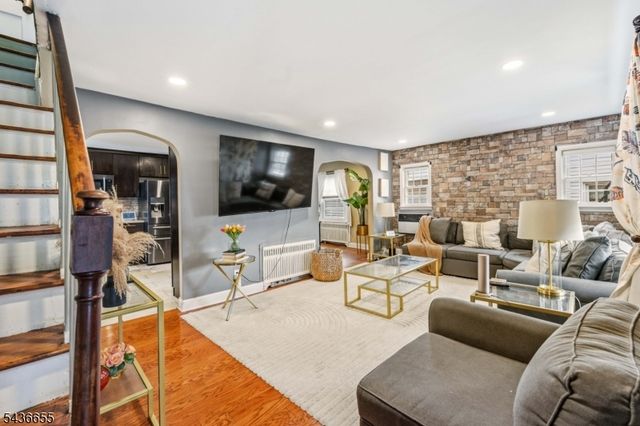 60 Summit Rd, Elizabeth City, NJ 07208