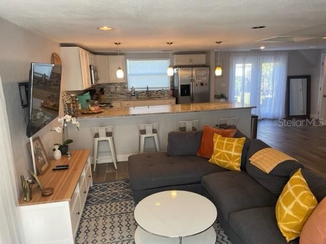 2765 61ST AVENUE N, St Petersburg, FL 33714