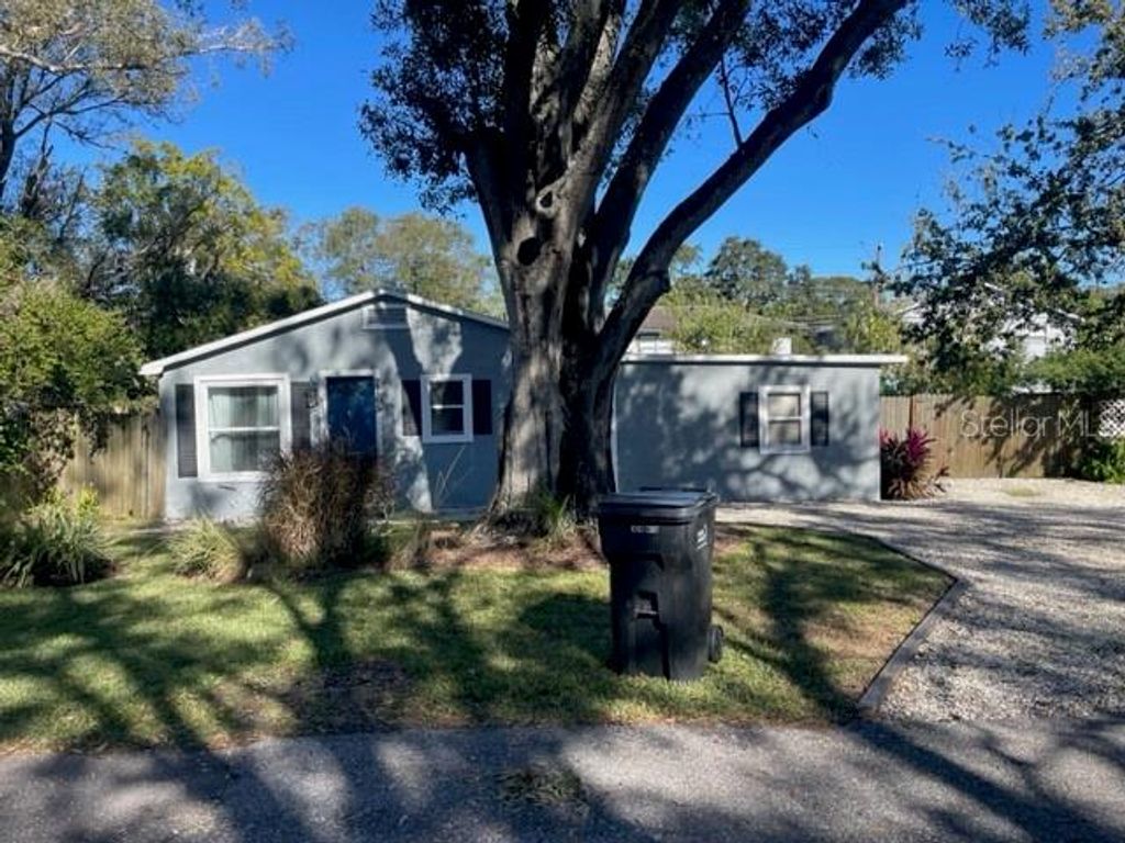 2765 61ST AVENUE N, St Petersburg, FL 33714
