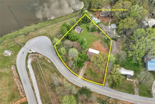 726 Peachtree Road, Jefferson, GA 30549
