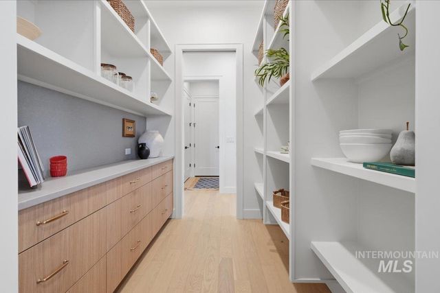 5937 S Highmark Ave, Meridian, ID 83642