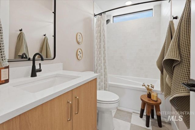 5937 S Highmark Ave, Meridian, ID 83642