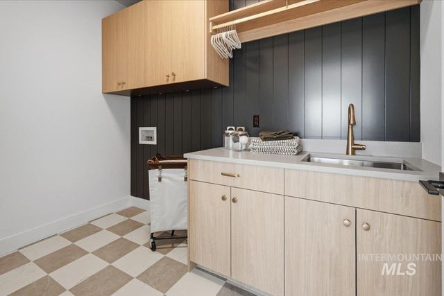 5937 S Highmark Ave, Meridian, ID 83642