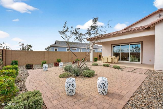 9965 S DUTCHMAN Drive, Apache Junction, AZ 85120