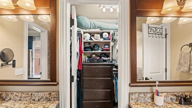 11740 SW 18th Street, Yukon, OK 73099