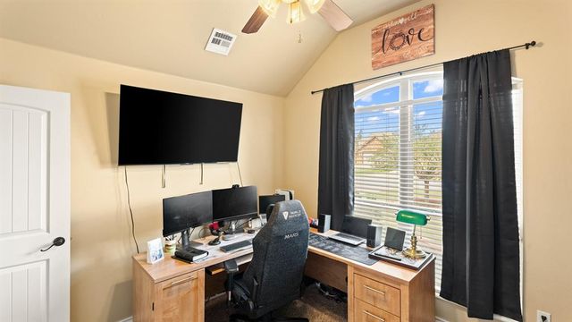 11740 SW 18th Street, Yukon, OK 73099