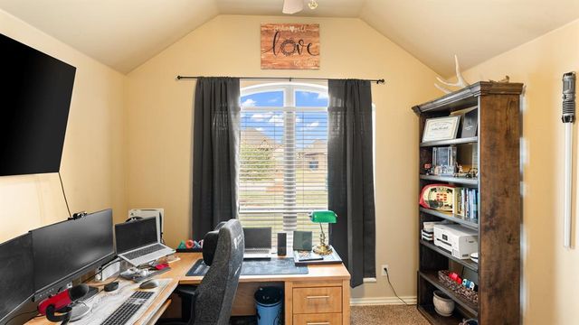 11740 SW 18th Street, Yukon, OK 73099