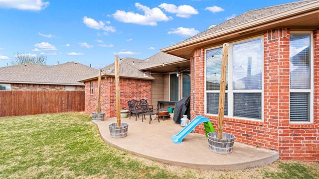 11740 SW 18th Street, Yukon, OK 73099