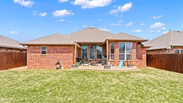 11740 SW 18th Street, Yukon, OK 73099