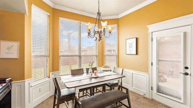 11740 SW 18th Street, Yukon, OK 73099