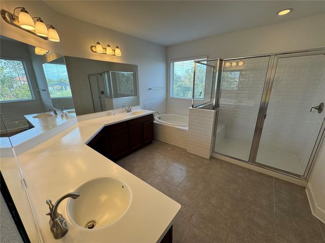 11832 CROSS VINE DRIVE, Riverview, FL 33579