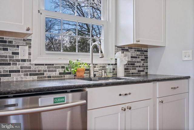 645 RIDGEFIELD CT, Glen Burnie, MD 21061