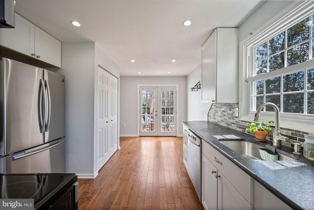 645 RIDGEFIELD CT, Glen Burnie, MD 21061