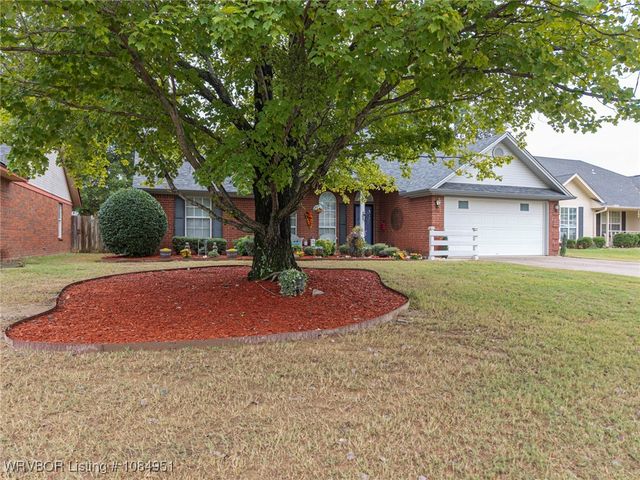 7713 S 24th Street, Fort Smith, AR 72908