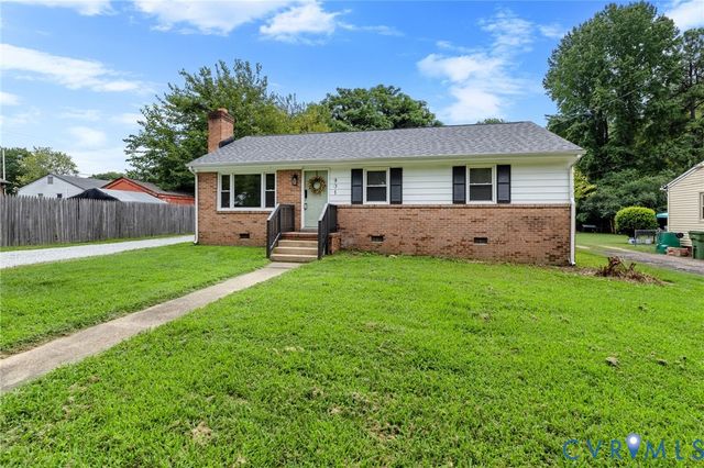 901 Kingsway Rd, Richmond, VA 23225