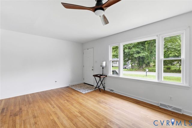901 Kingsway Rd, Richmond, VA 23225