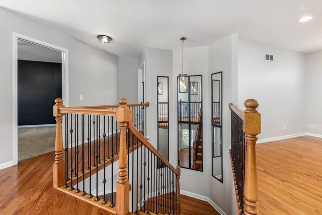 26208 W Milestone Drive, Plainfield, IL 60585
