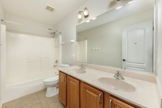 26208 W Milestone Drive, Plainfield, IL 60585
