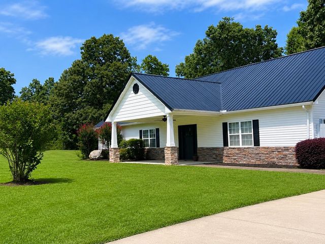 442 Deer Ridge Estates Road, Whitwell, TN 37397