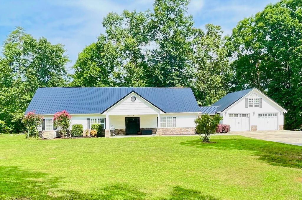 442 Deer Ridge Estates Road, Whitwell, TN 37397